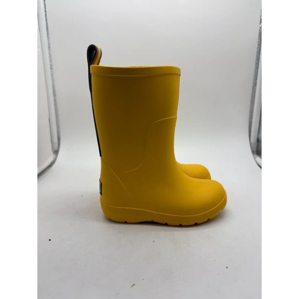 totes everywear yellow